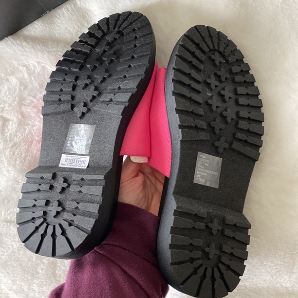 Torrid pink stretch chunky flat form slide sandals size 8 Wide - Picture 7 of 9